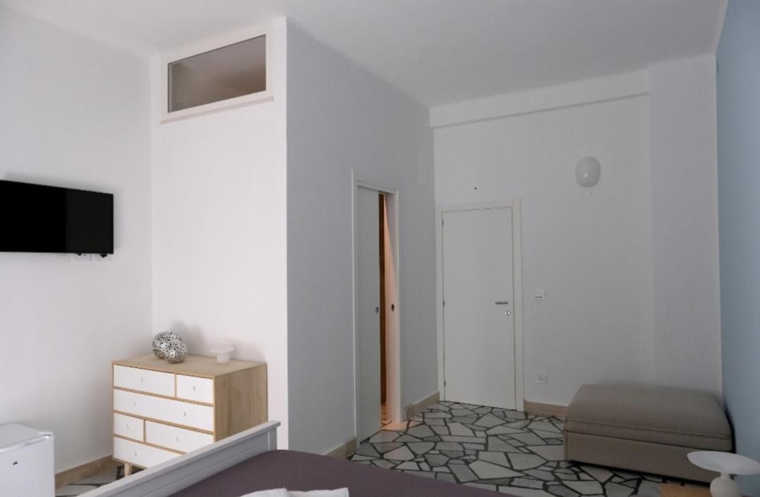 Sole & Luna Guest House バーリ エクステリア 写真