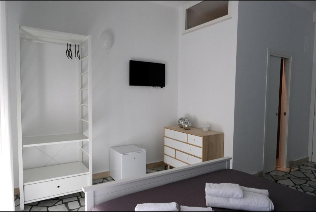Sole & Luna Guest House バーリ エクステリア 写真